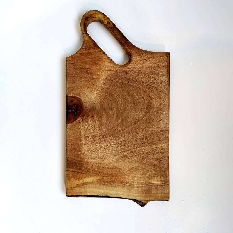 Herwonnen Snijplank met houten handvat